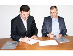 Eğitim Yayıncılığın Lider Markalarını Sürat Lojistik Taşıyacak