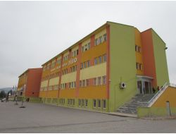 Boyabat Yibo, Sıcak Suyunu Güneş Enerjisi Sistemi İle Elde Ediyor