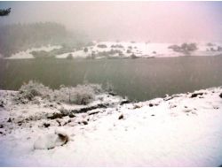 Karagöl Yaylası Beyaza Büründü