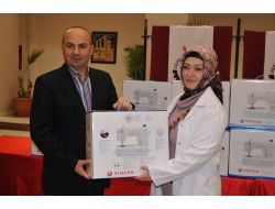 Uşak Halk Eğitim Merkezi’ne Dikiş Makinesi Desteği