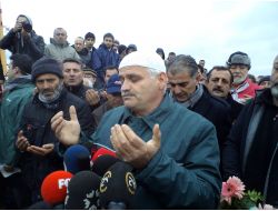 Arama Çalışmalarına Dualarla Destek Oldular