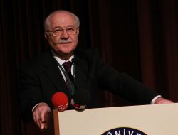 Prof. Dr. Parlak: Türkiye’de Bilimsel Platform Sayısı Az