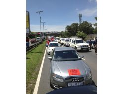 Güney Afrika’da Sürücüler Paralı Otobanı Protestosu Etti