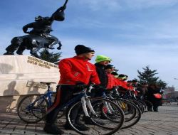 Sarıkamış Şehitleri Anısına Bin 725 Kilometre Pedal Çevirecekler
