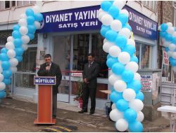 Şarkikaraağaç'ta Diyanet Yayınları Satış Yeri Hizmete Girdi