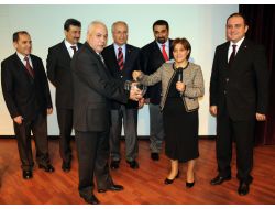 Manisa'da 94 İhtiyaç Sahibi Aile Kendi Evine Kavuştu