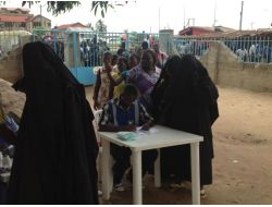 Afrika'nın Örnek Demokrasisi Gana'da 13 Milyon Sandığa Gitti