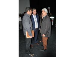 Gösterilerini Sunarken Elektrik Engeline Takıldılar