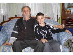 Can, Babasının Böbreği İle Hayata Tutunacak