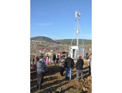 Gece Yarısı Kurulan Baz İstasyonu Mahalleyi Ayaklandırdı