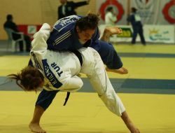 Judoda Bursa Osmangazi, Ümitlerde Çifte Şampiyonluk Yaşadı