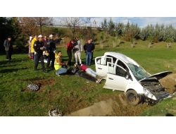 Otomobil Su Kanalına Uçtu: 4 Yaralı (Özel)