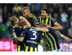 Fenerbahçe: 2 - İstanbul Bbsk: 1 (Maç Sonucu)