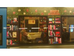 İsveç’te Kitap Okuma Alışkanlığını Artırmak İçin İlginç Yöntem