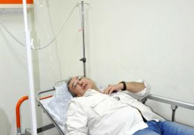 TAYFUN TALİPOĞLU'NU MANTAR ZEHİRLEDİ!