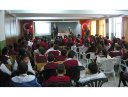Toplumda Rol Model Kişiler İlkokul Öğrencilerine Başarı Hikayelerini Anlatıyor