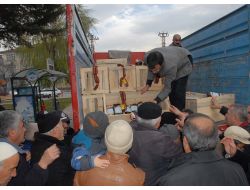 Özhaseki, Kılıçdaroğlu'ndan Kazandığı Tazminatla 3 Buçuk Ton Sucuk Dağıttı