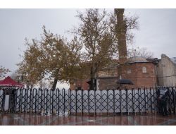 Vıp Cenazeler Ve Toplumsal Olaylarda Artık 'Elektronik Bariyer' Kullanılacak