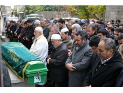 Kahramanmaraş'ta Kot Boyama Fabrikasında Zehirlenen 11 İşçiden 2'si Vefat Etti