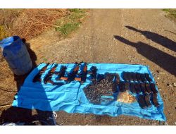 Mersin'de Pkk'ya Ait Suikast Silahları