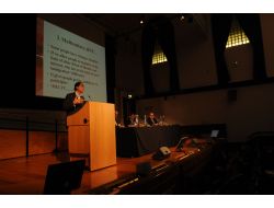 Avrupa'daki Türklerin Geleceği Londra'da Masaya Yatırıldı