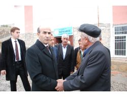 Vali Demirtaş Köylerde İncelemelerde Bulundu