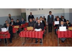 Kozan’da Osmanlıca Öğrenen 44 Kişiye Sertifikaları Verildi