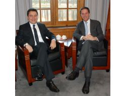 Başbakan Yardımcısı Ali Babacan Hollanda'da