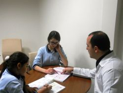 Öğrenciler Anlamadığı Konuları İstediği Öğretmenden Tekrar Dinleyebilecek