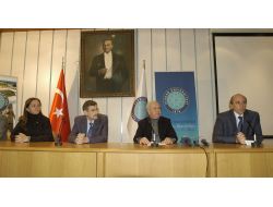 Rektörden Özür Dileyen İşçiler Yeniden İşbaşı Yaptı