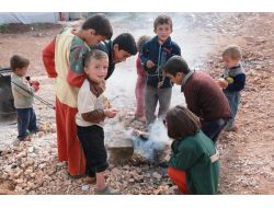 Çadırda Kalan Suriyelilere İhh Yardım Elini Uzattı