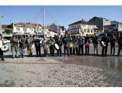 Seydikemerliler İlçe Olmayı Davul Zurna İle Kutladı