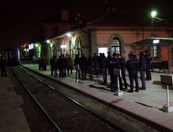 Demiryolu Çalışanları Greve Girince, Trenler Yedek Personelle Gönderildi