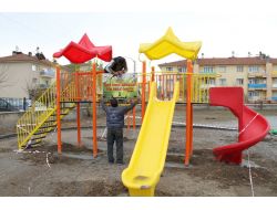 3,5 Yılda 27 Okul Bahçesi Yenilendi