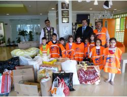 Minik Yüreklerden Suriyeli Mültecilere Yardım Eli