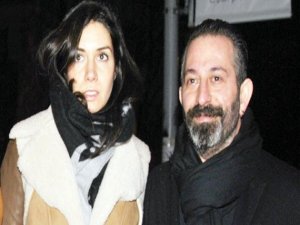 Cem Yılmaz'ın eskilerini satacak!