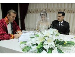 Polatlı'da Evlenecek Çiftlerin Tercihi 12.12.12 Saat 12 Oldu