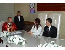 Uşak’ta Da Çiftler 12.12.2012 Nikahı Yarışına Girdi