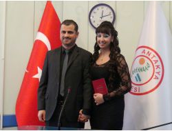 Hayatı 12’den Vurmak İçin Nikah Tarihini 12.12.2012 Seçti