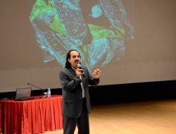 Halit Akçor, Muhteşem Sultanları Anlattı