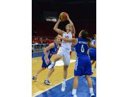 Galatasaray, Konuk Ettiği Novi Zagreb’i 77 - 50 Mağlup Etti