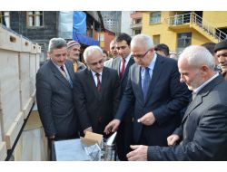 Rize’de 30 Arıcıya 600 Kovan Dağıtıldı