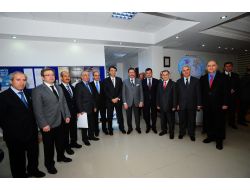 Başkan Gökçek, Ankara'daki Üniversitelerin Rektörleriyle Buluştu
