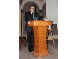 Madde Bağımlılığıyla 'İskambil Kağıtlı' Mücadele