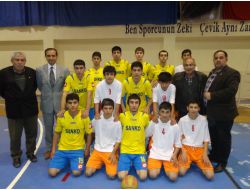 Genç Erkekler Basketbol Şampiyonu Anadolu Güzel Sanatlar Ve Spor Lisesi Oldu