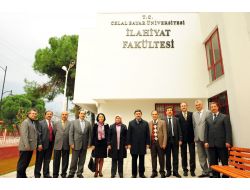 Celal Bayar Üniversitesi İlahiyat Fakültesi Açıldı