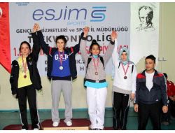 Karamürsel Belediyesi Taekwondo Takımı, Birinci Oldu