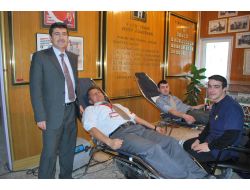 Mesleki Eğitim Müdürlüğü, Kızılay'a Kan Bağışladı