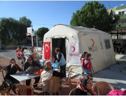 Afrikalı Öğrenciler Aşure Dağıttı