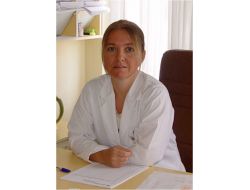 Otomobili Takla Atan Kadın Doktor Ağır Yaralandı